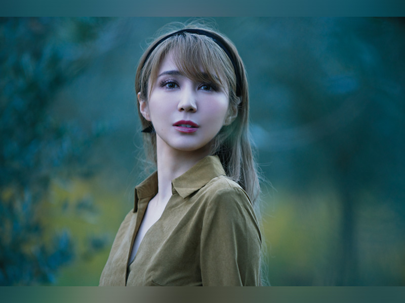 サラ・オレイン