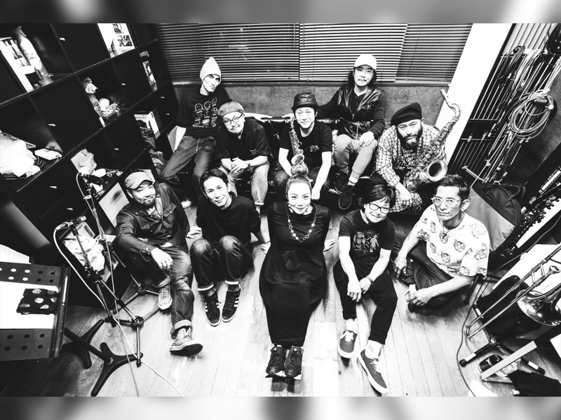 なかの綾とCENTRAL