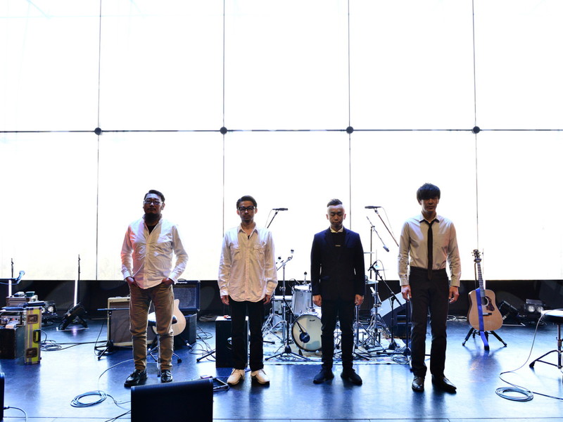 the band apart (naked)