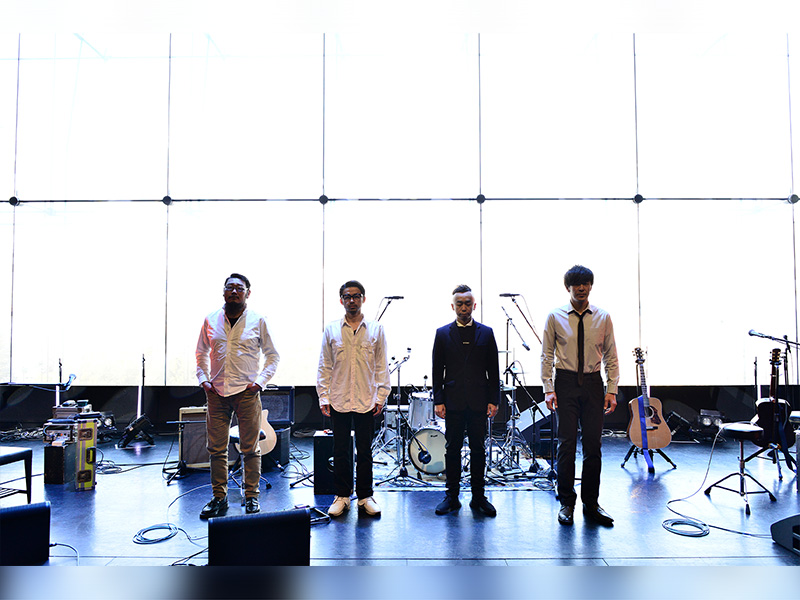 the band apart (naked)