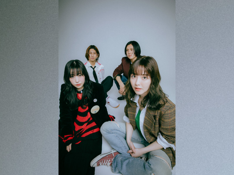 yonige Something Blue