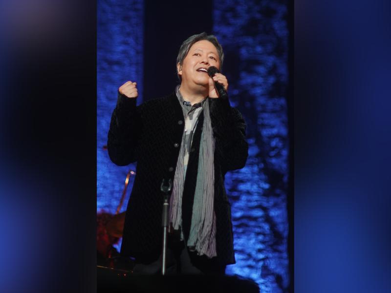 タケカワユキヒデ with Arrow Jazz Orchestra