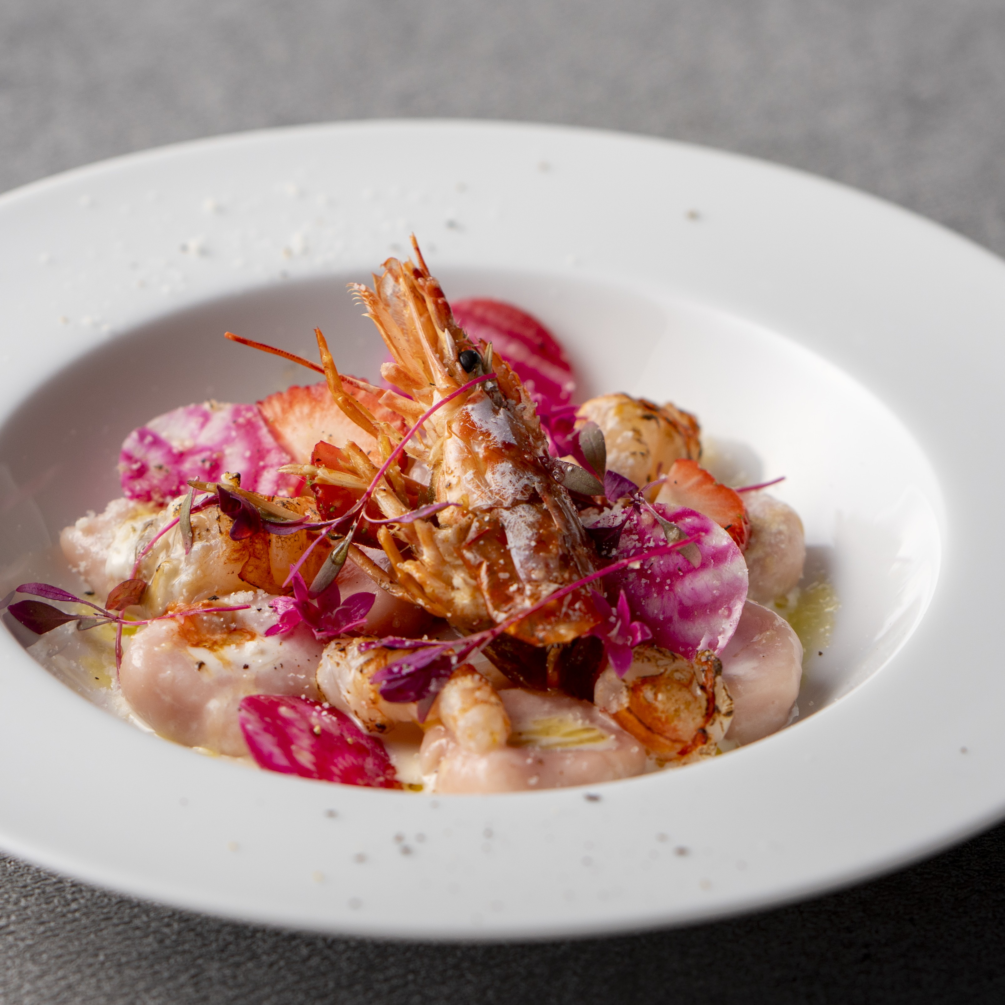 櫻色ニョッキと赤海老のクリームソースの画像